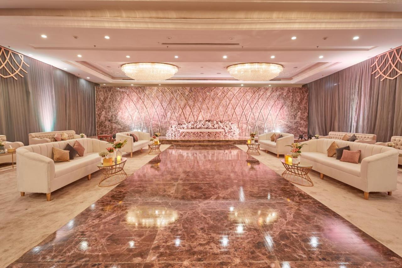 Crowne Plaza Riyadh Al Waha By Ihg Ngoại thất bức ảnh